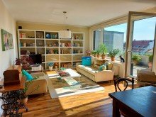 Wohnzimmer 1 Sch�ne sanierte 2-Zi. DG-Wohnung, Terrasse, Gartennutzung, Einbauk�che + Garage