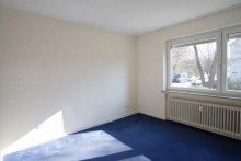 Schlafzimmer 1 Gro�z�gige 2-Zimmer-Wohnung mit Balkon - ideal f�r Eigennutzer, Best Ager oder Kapitalanleger