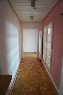 Flur 3 Hulsberg | Ruhige Wohnung mit sonnigem Balkon, Lift, Stellplatz