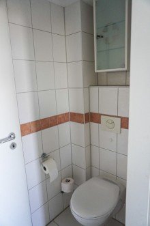 Bad_c Sch�ne helle 3-Zi. Wohnung am B�rgerpark, Balkon, Einbauk�che, Barrierefrei + Garage