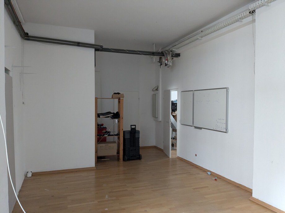 Raum 2 (4) B�rofl�che Bremen / Mitte