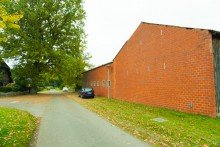 Seitenansicht Strasse Wohnanlage bei Verden - 9 Einheiten, 4.150 m� Grundst�ck, viel Potenzial