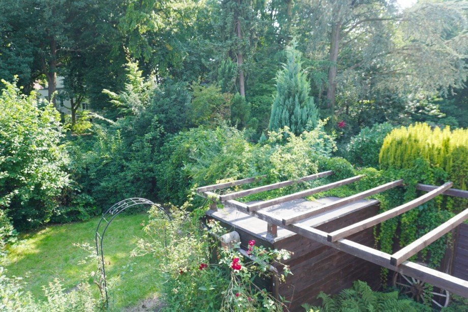 Loggia Blick in den Garten Reihenmittelhaus Bremen
