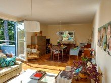 Wohnzimmer 2 Sch�ne sanierte 2-Zi. DG-Wohnung, Terrasse, Gartennutzung, Einbauk�che + Garage