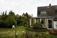 Haus aussen 4 Reihenendhaus mit gro�em Garten
