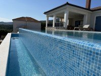 Bild (f3d6f3fa0ed15d8cc8b9ee06fbb3d16b): Kroatien | Insel Hvar | Moderne Luxusvilla mit Swimmingpool, Meerblick, 2 Wohnungen